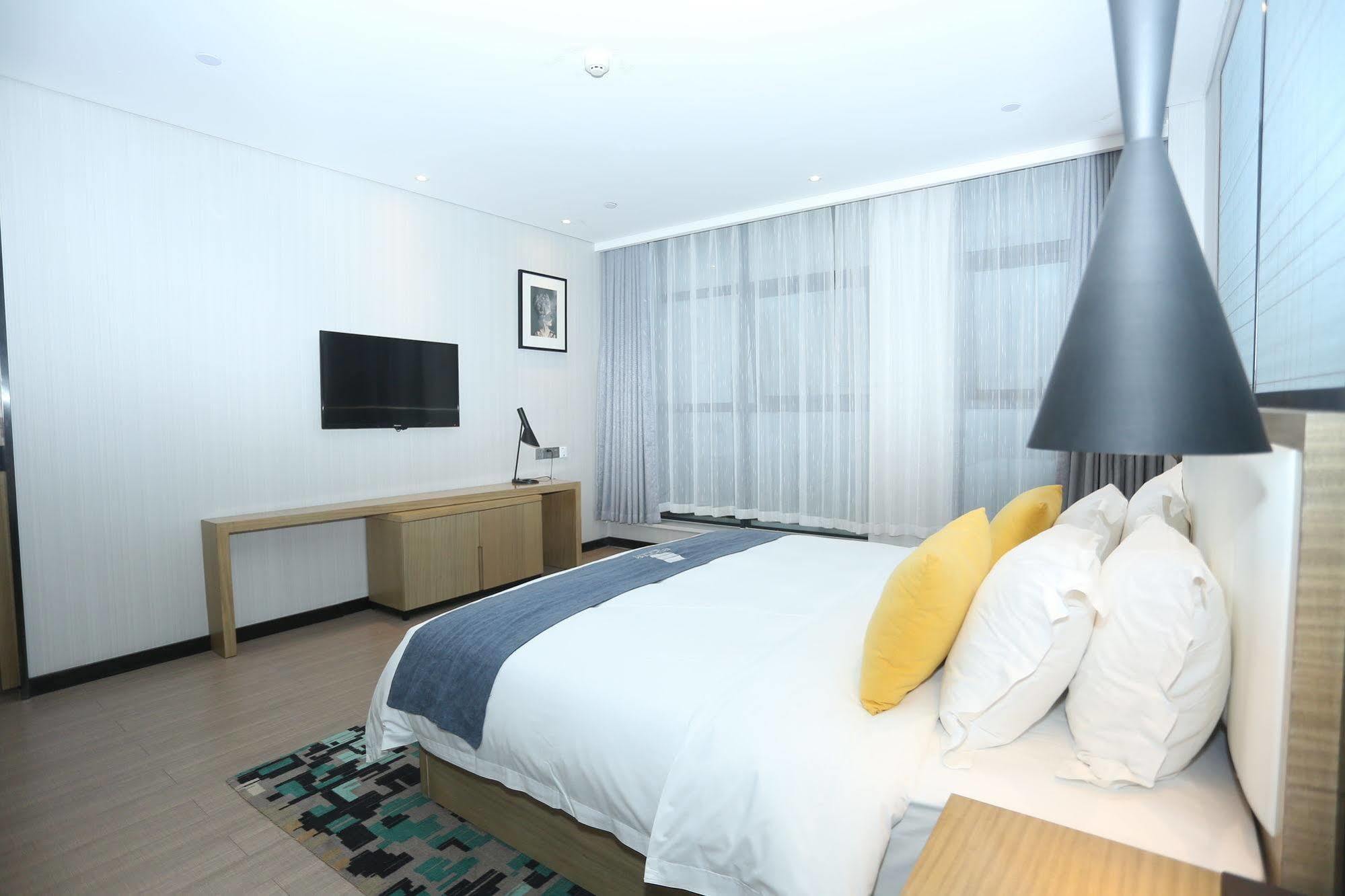 Echarm Hotel Zhengzhou High Tech Zone Buitenkant foto