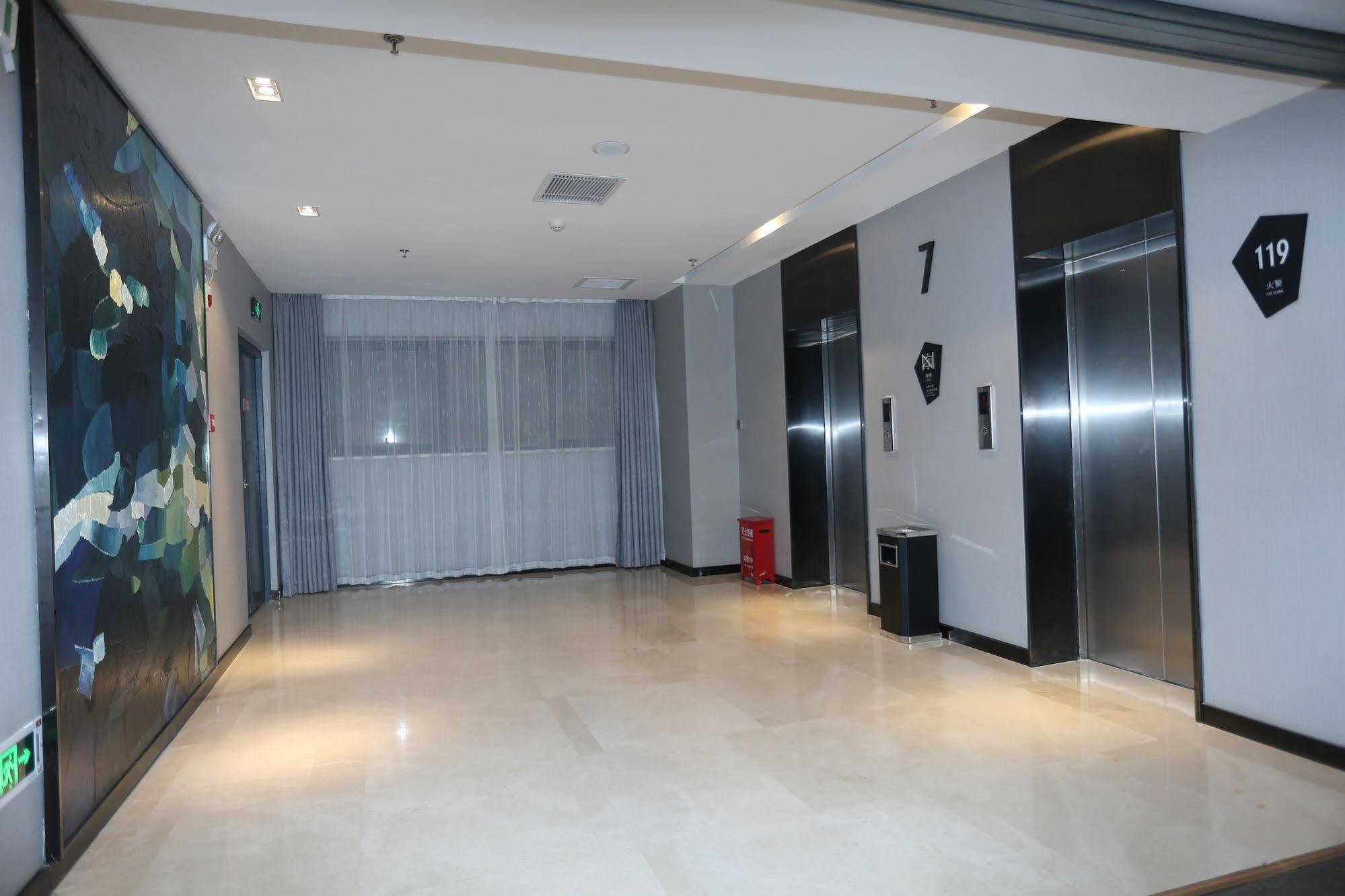 Echarm Hotel Zhengzhou High Tech Zone Buitenkant foto